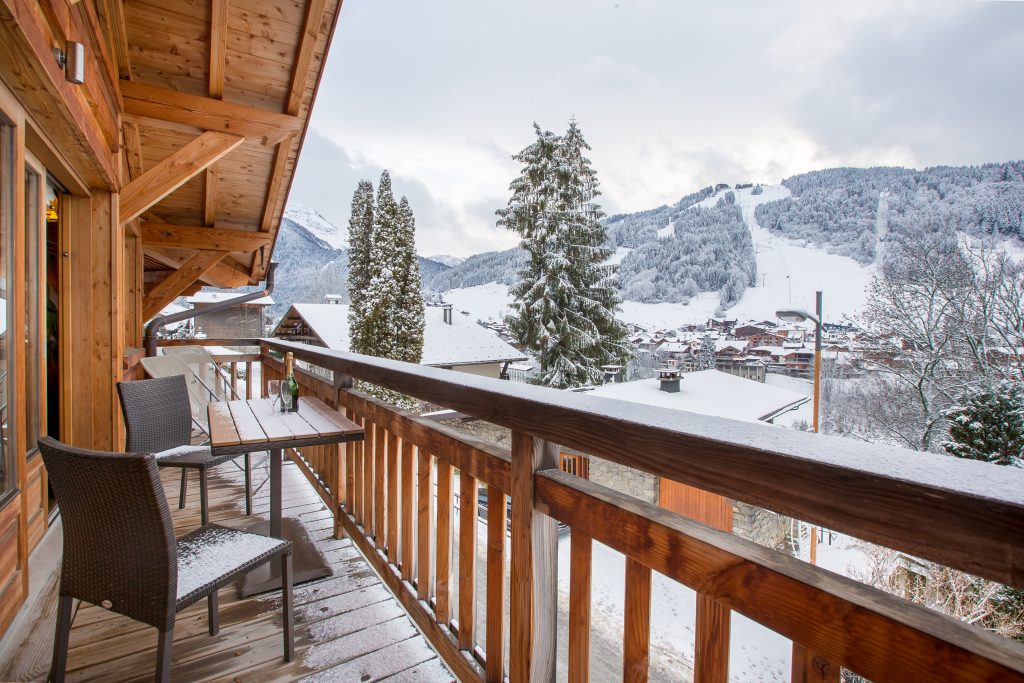 Catered chalet holidays Morzine weekly ski holiday deals