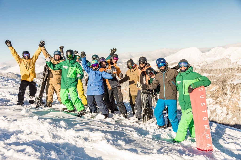 Join Northstar x Mint Snowboarding