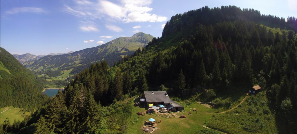 Refuge des Tinderets