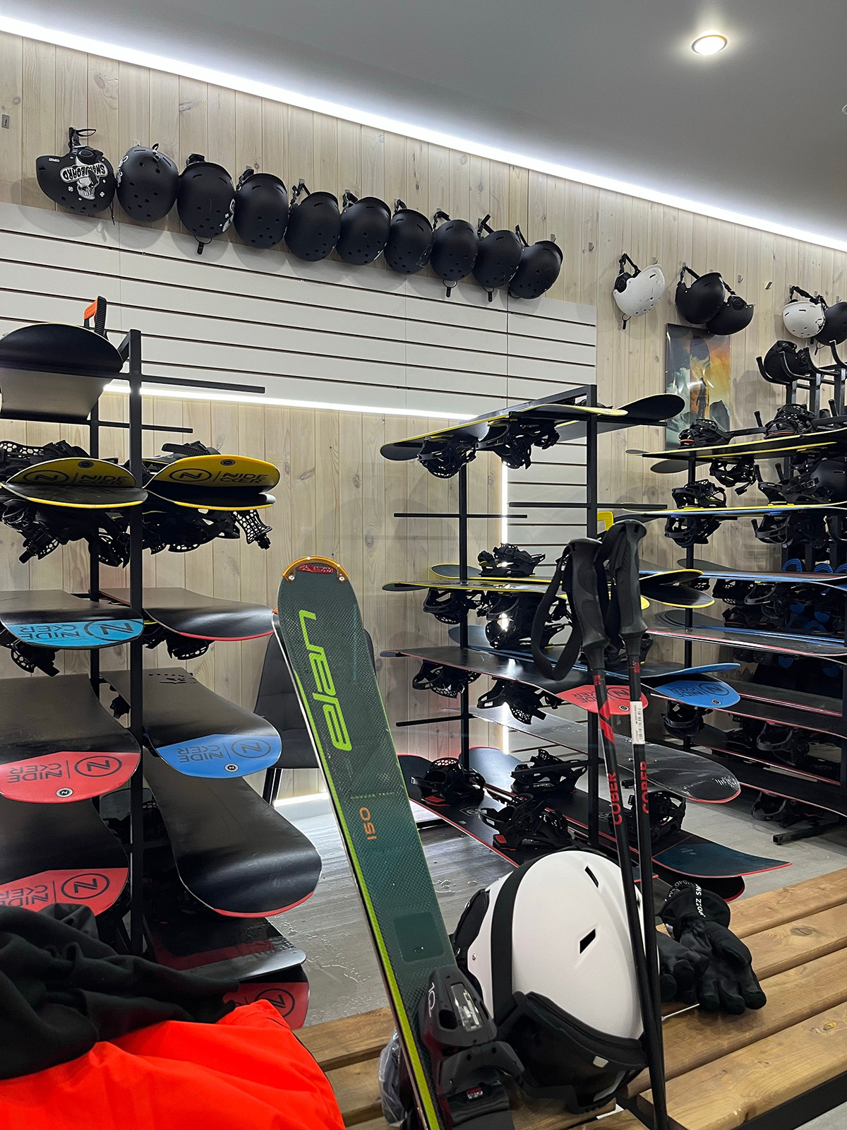 Skis and snowboards available to hire in Morzine